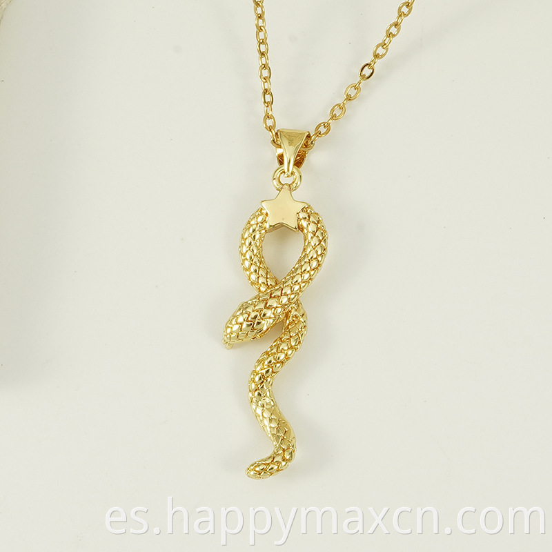 Mayores Fashion Hip Hop Gold Cobra Cobra Colgante de serpiente Bendy Collar